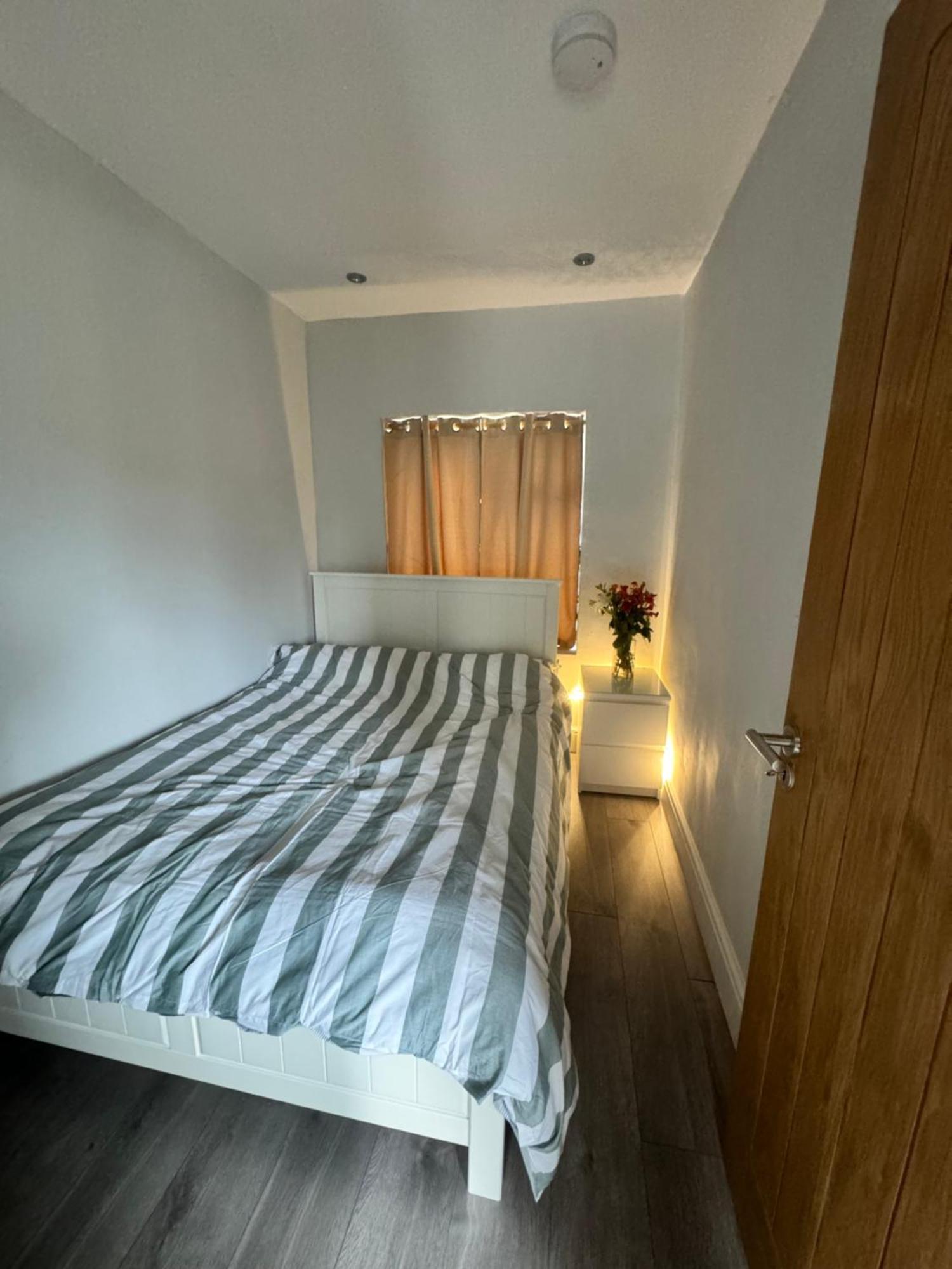 אוקספורד 1 Bed With Kitchenette And Bathroom מראה חיצוני תמונה